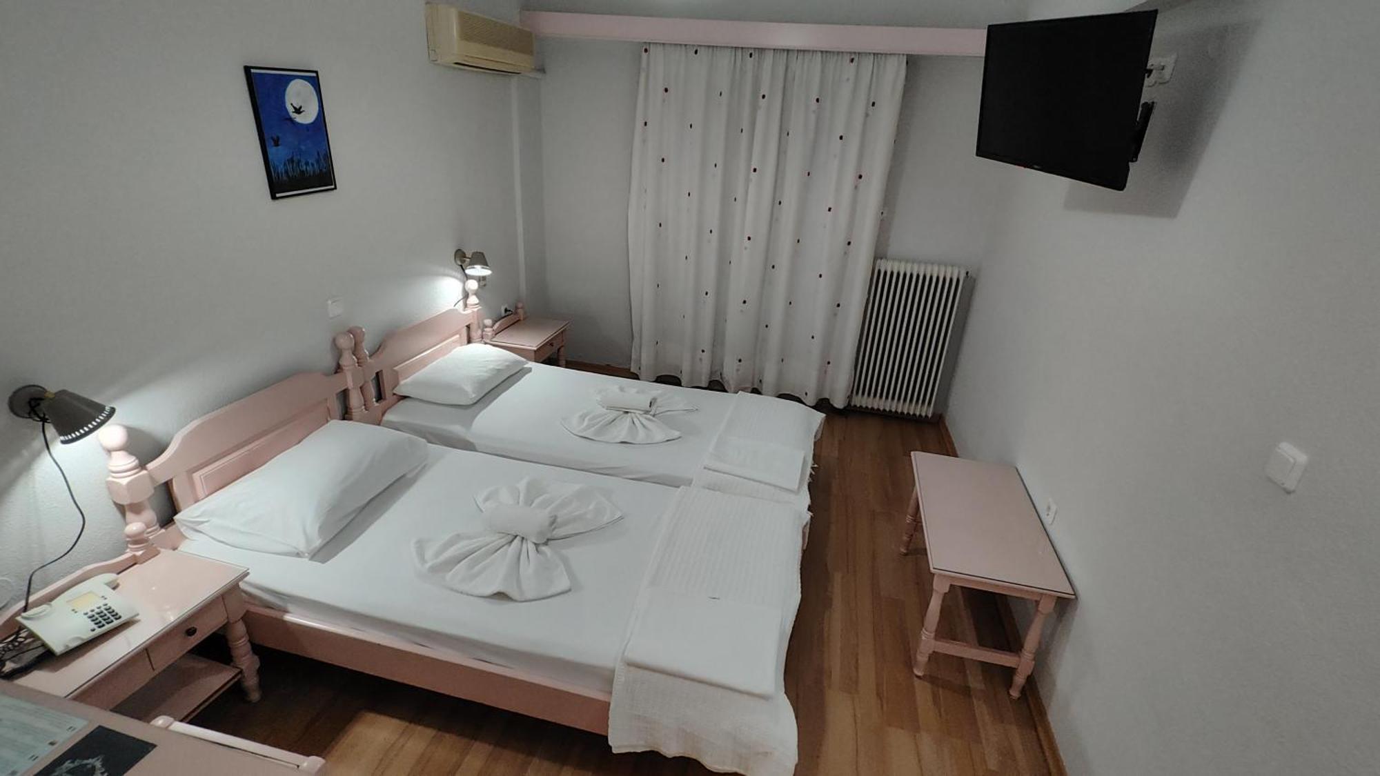 Kapolos Spa Hotel Loutra Edipsou  Extérieur photo
